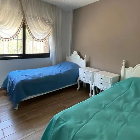 Esmeralda Villa *