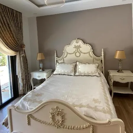 Esmeralda Villa فيلة بودروم